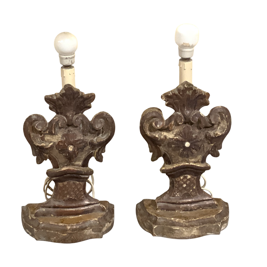 PAIR OF LAMPS