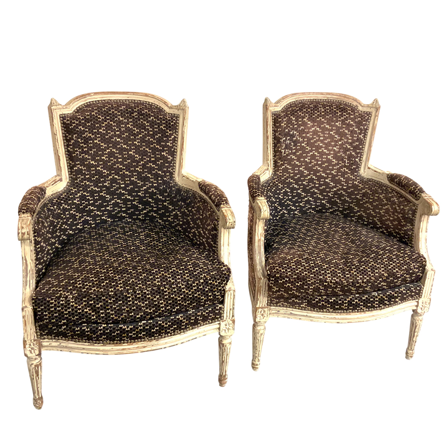 PAIR OF ARMCHAIRS