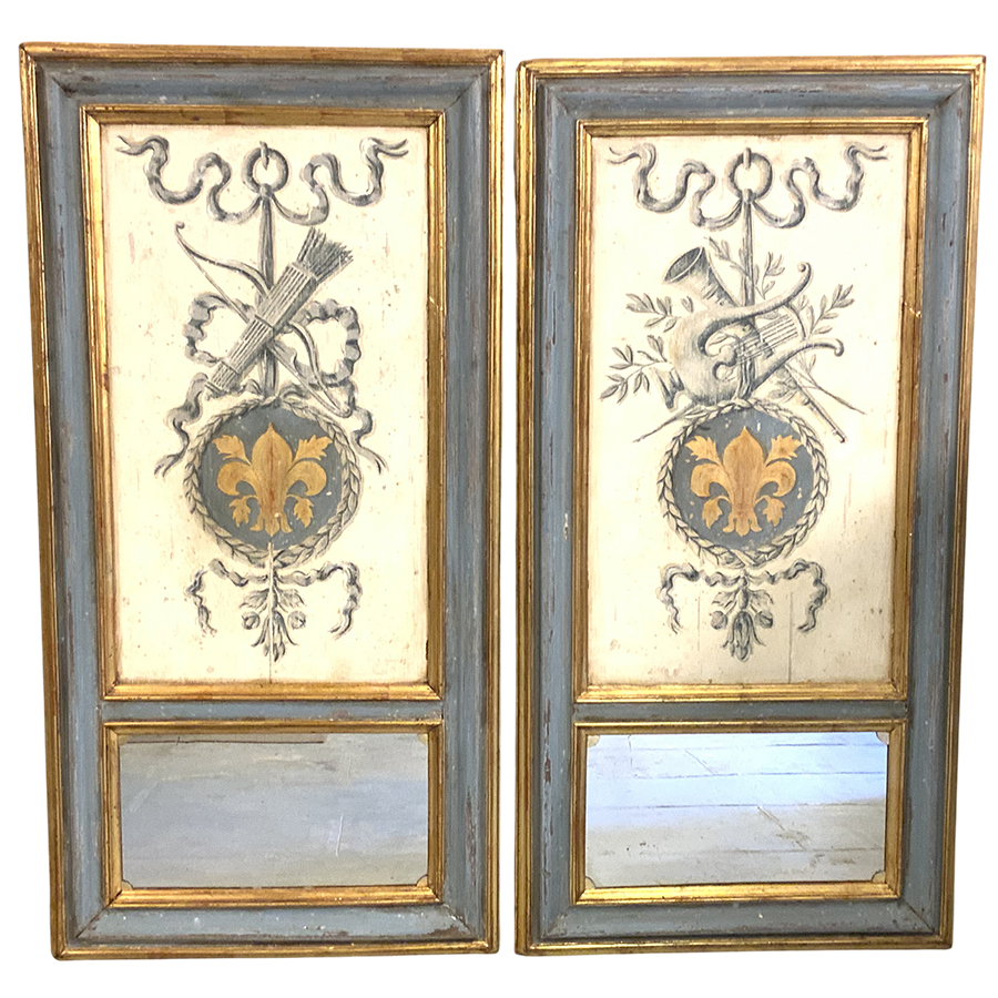 PAIR OF TRUMEAUX
