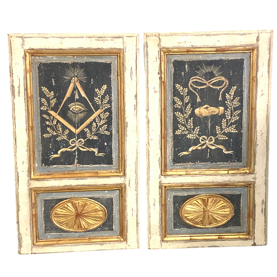 PAIR OF TRUMEAUX