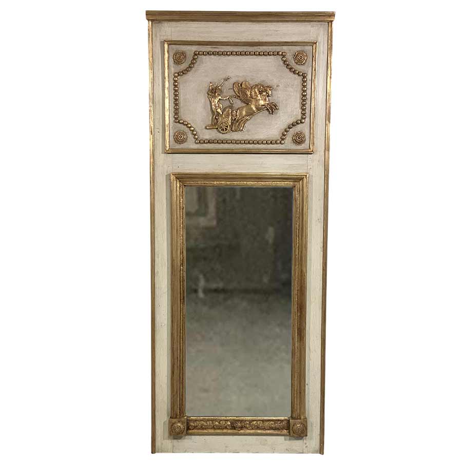 18Th CENTURY TRUMEAU