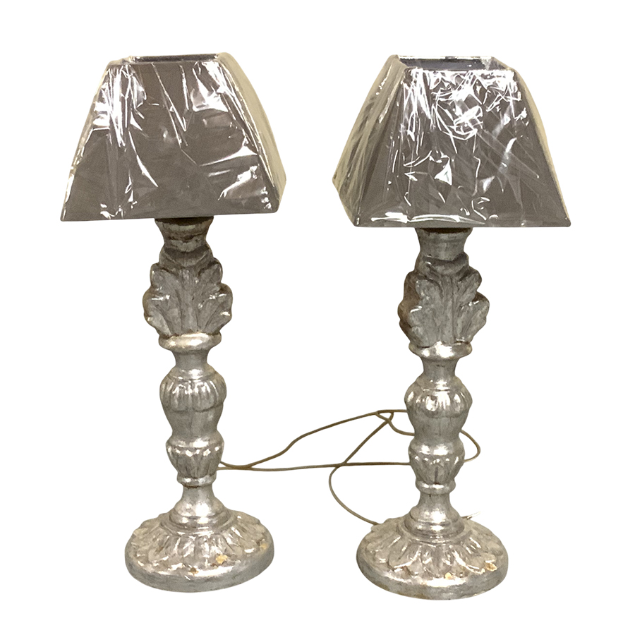 PAIR OF LAMPS